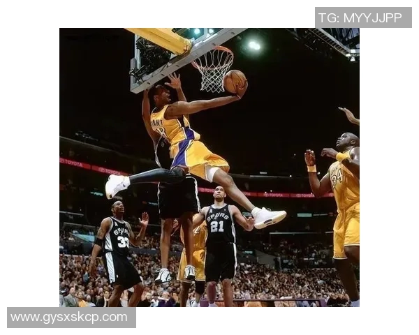 NBA经典比赛回顾及精彩瞬间